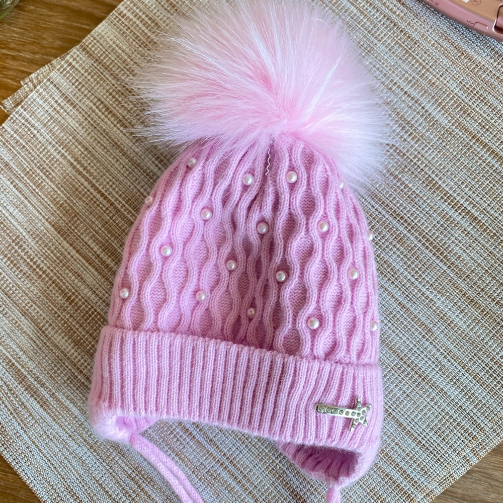 TWO CUTE BABY GIRL HATS